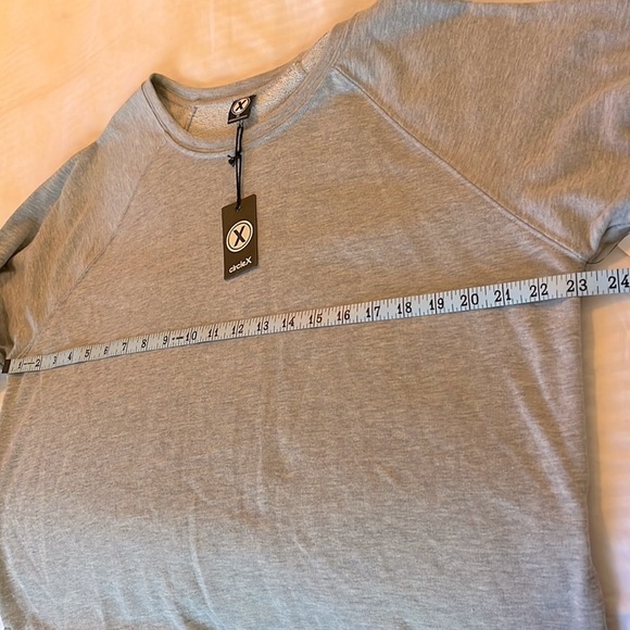 Circle X Sweatshirt - Picture 6 of 8